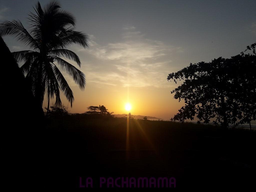 Hostal Pachamama Исла-де-Каньяс Экстерьер фото